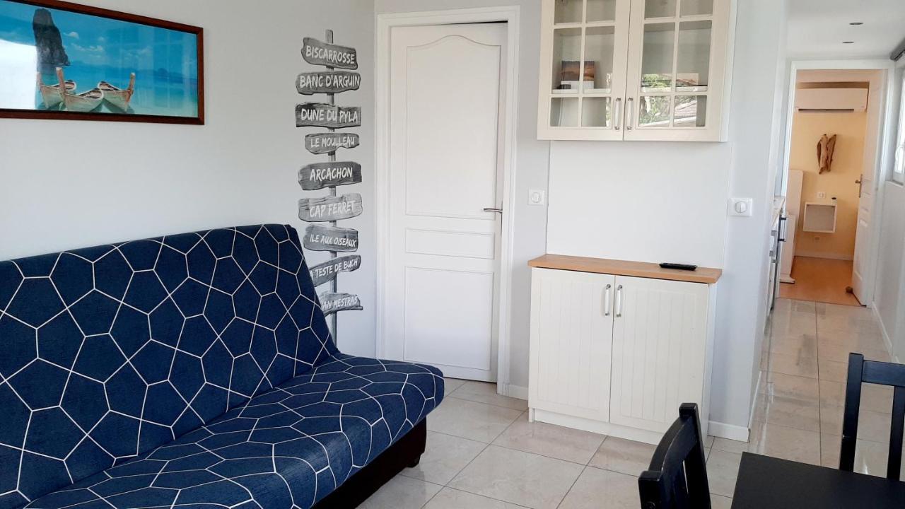 Maisonnette Bois Flottes Salles  Eksteriør billede